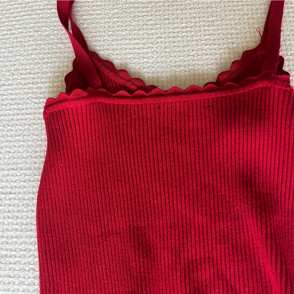 Red Ribbed Tank Top - Picture 6 of 6